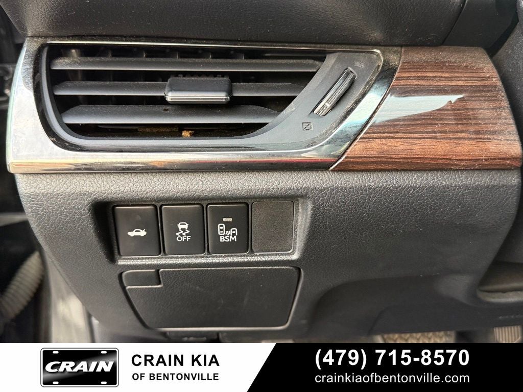2013 Toyota Avalon XLE Touring - SUNROOF