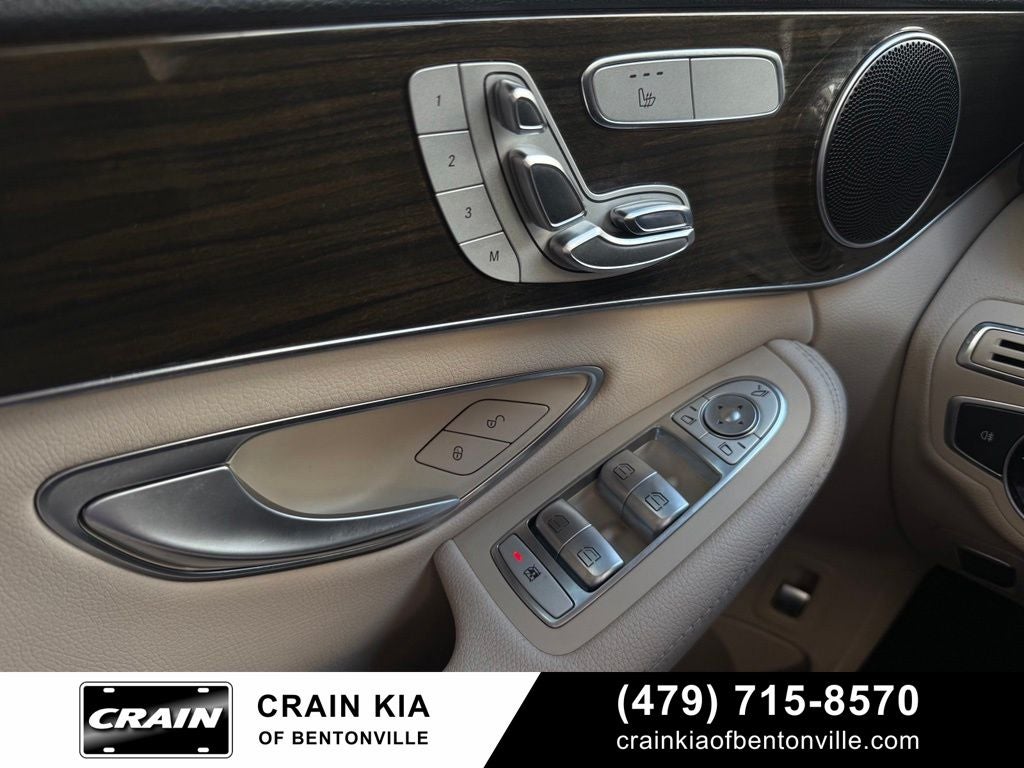 2016 Mercedes-Benz C-Class C 300 - CLEAN CARFAX HISTORY