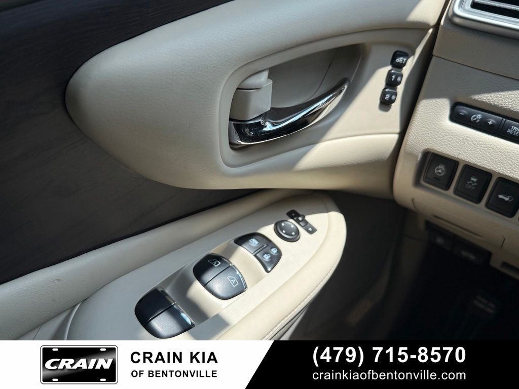 2019 Nissan Murano Platinum - AWD / PANORAMIC SUNROOF / CLEAN CARFAX