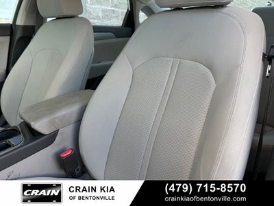 2019 Hyundai Sonata SE - CARFAX ONE OWNER