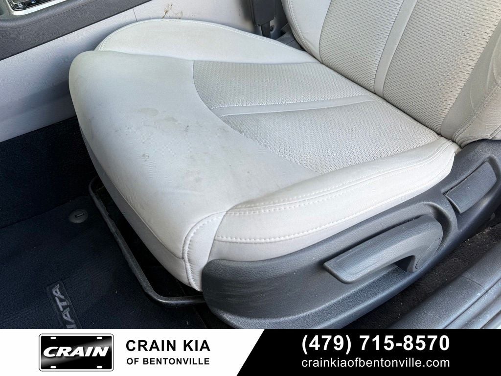 2019 Hyundai Sonata SE - CARFAX ONE OWNER