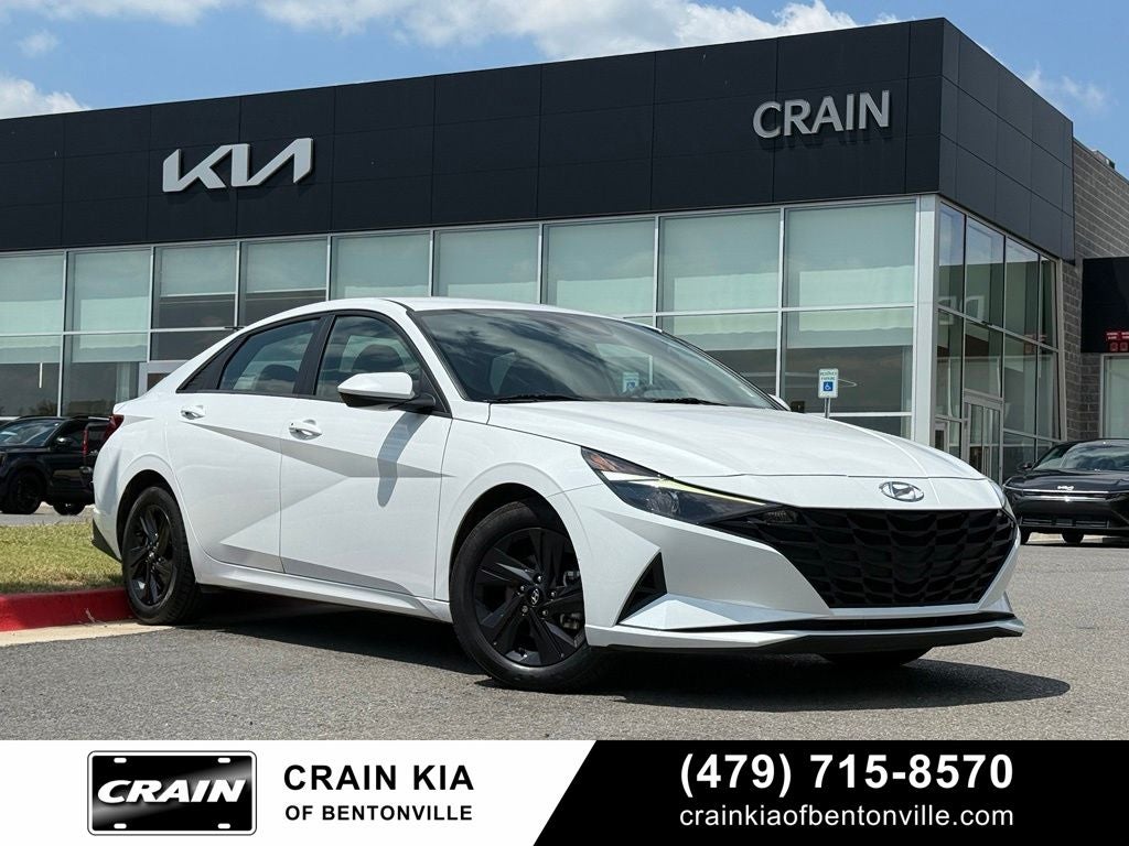 2023 Hyundai Elantra SEL - CLEAN CARFAX