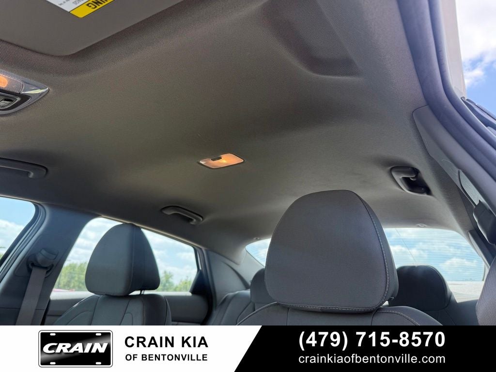 2023 Hyundai Elantra SEL - CLEAN CARFAX