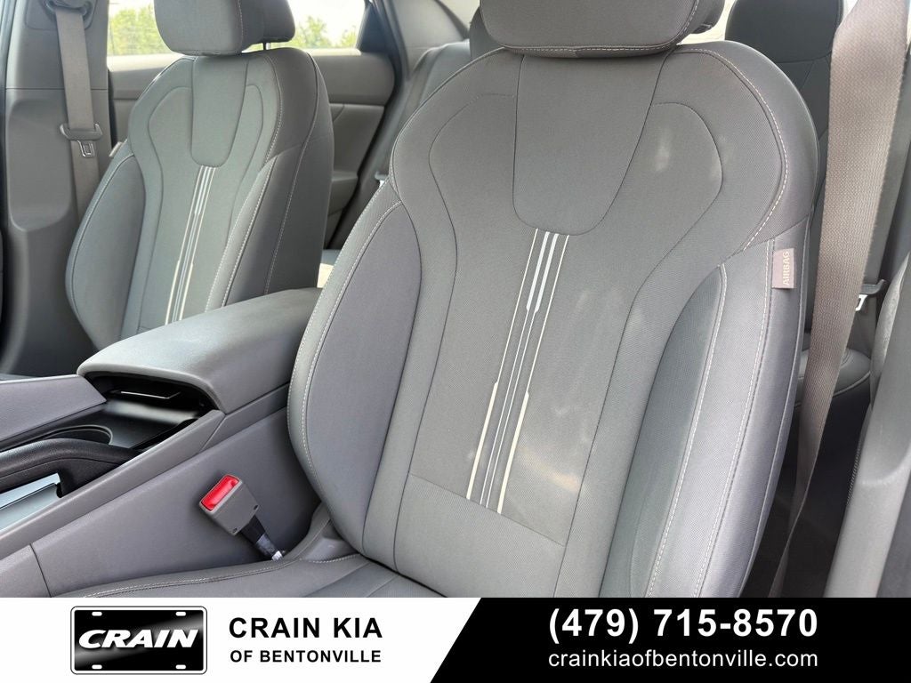 2023 Hyundai Elantra SEL - CLEAN CARFAX