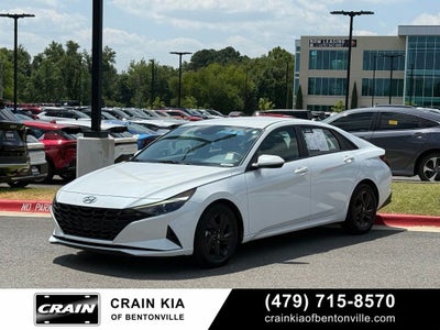 2023 Hyundai Elantra SEL - CLEAN CARFAX