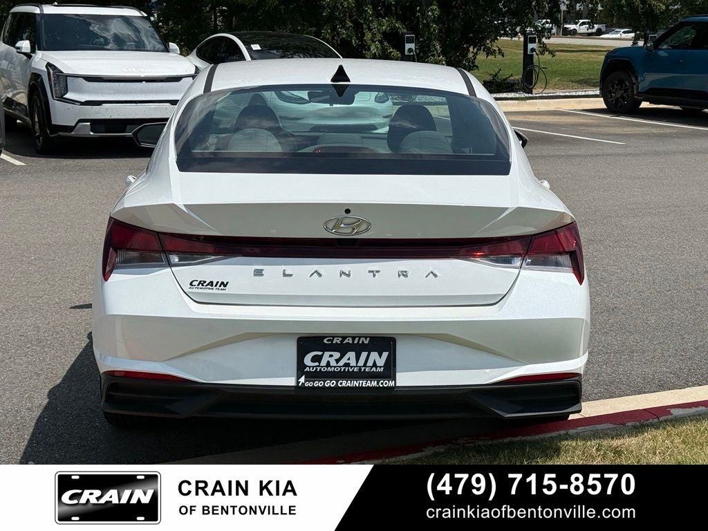 2023 Hyundai Elantra SEL - CLEAN CARFAX