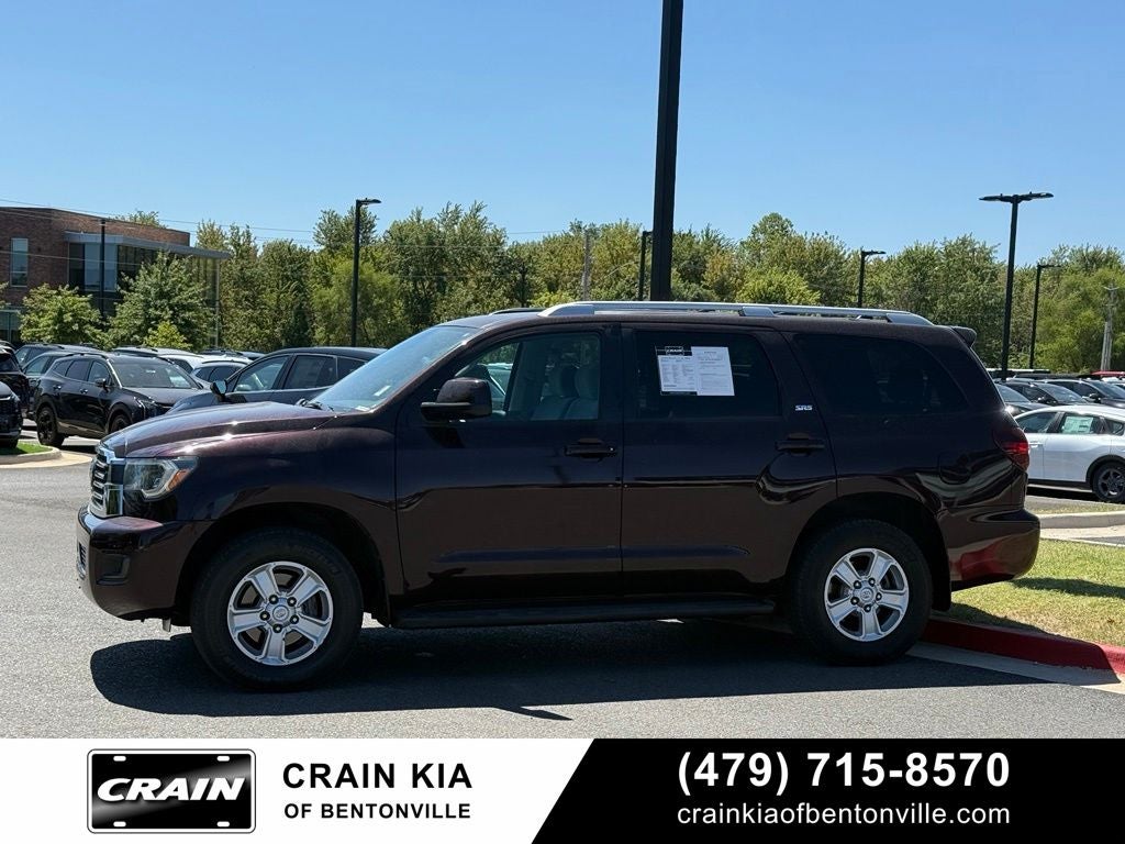 2018 Toyota Sequoia SR5 5.7L V8 - 4WD / SUNROOF