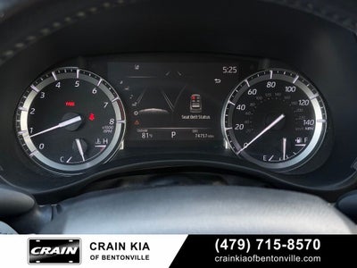 2022 Toyota Highlander XLE - CLEAN CARFAX / SUNROOF