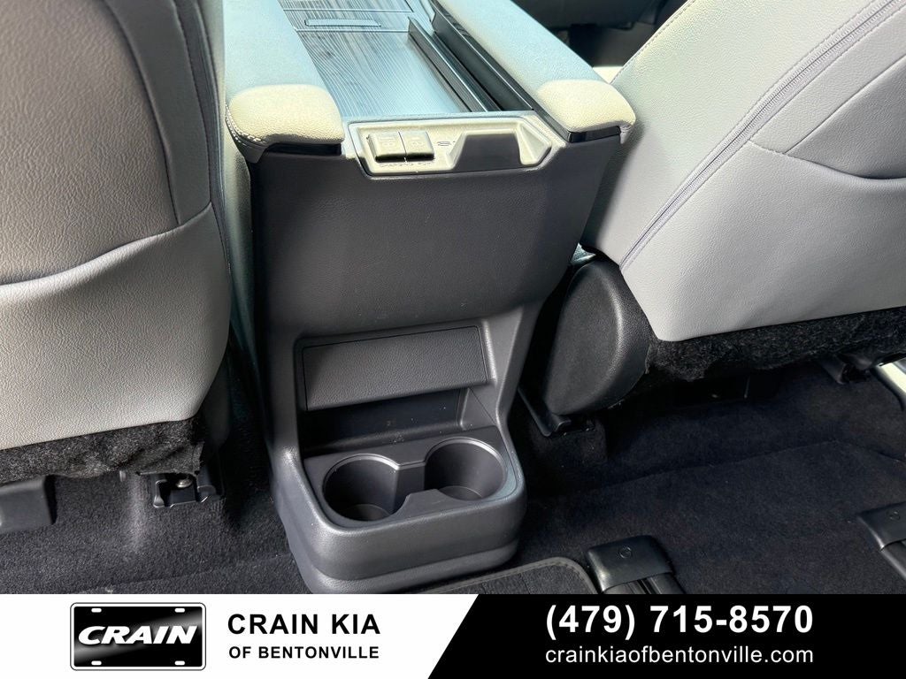 2023 Toyota Sienna Limited - SUNROOF / CLEAN CARFAX / ONE OWNER