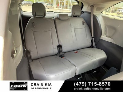 2023 Toyota Sienna Limited - SUNROOF / CLEAN CARFAX / ONE OWNER