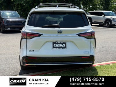 2023 Toyota Sienna Limited - SUNROOF / CLEAN CARFAX / ONE OWNER