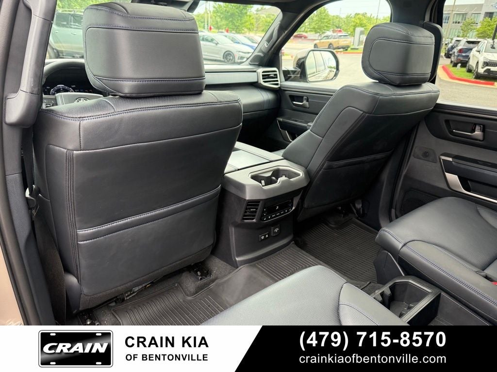 2026 Toyota Sequoia Platinum - 4WD / PANORAMIC SUNROOF / ONE OWNER