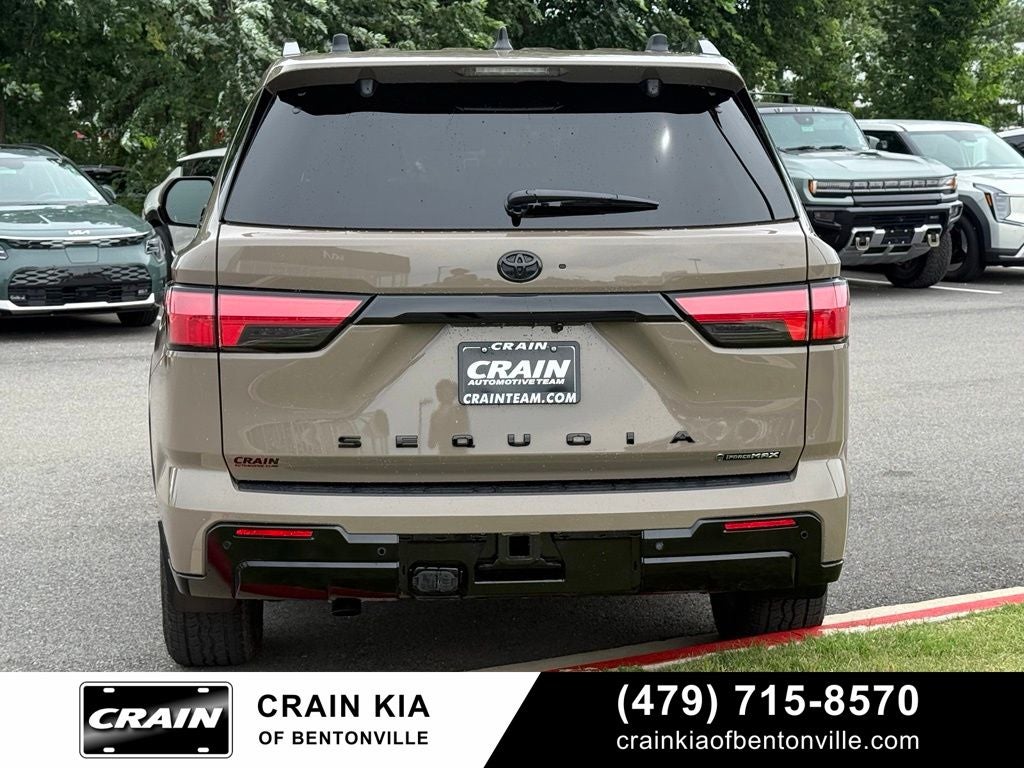 2026 Toyota Sequoia Platinum - 4WD / PANORAMIC SUNROOF / ONE OWNER