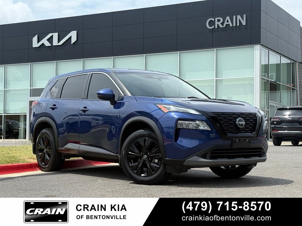 2023 Nissan Rogue SV - AWD / CLEAN CARFAX
