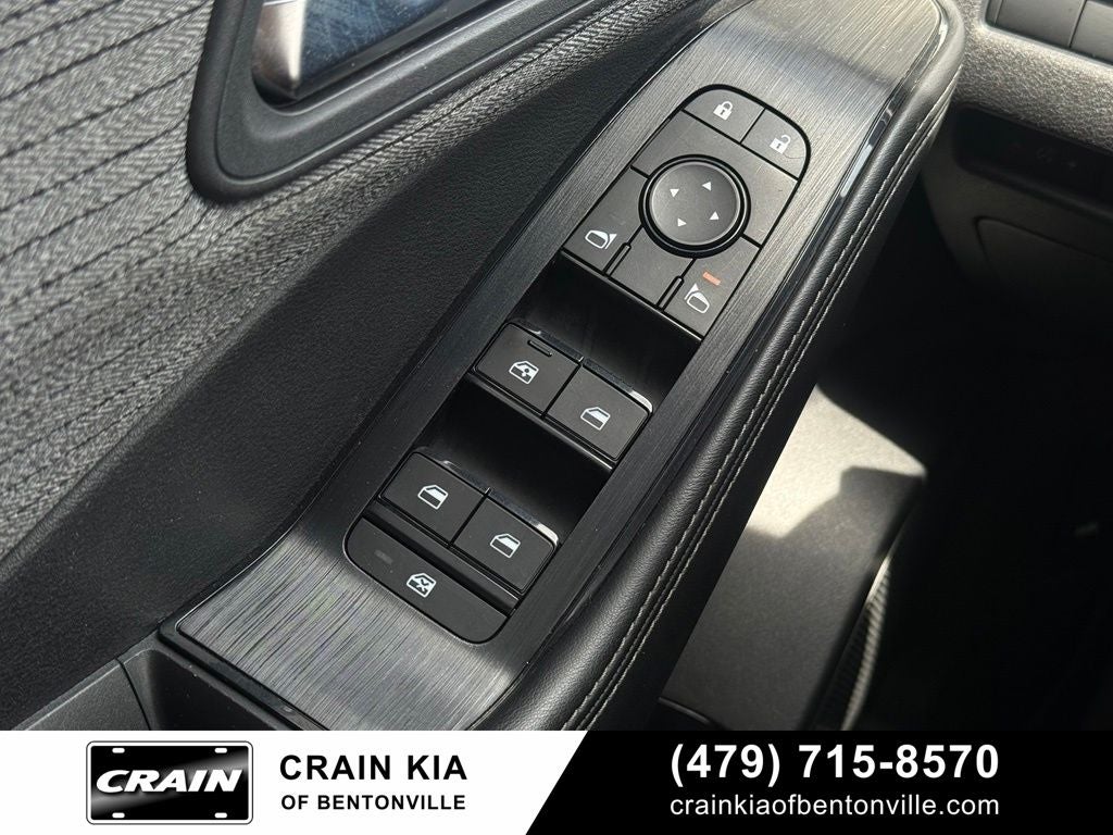 2023 Nissan Rogue SV - AWD / CLEAN CARFAX