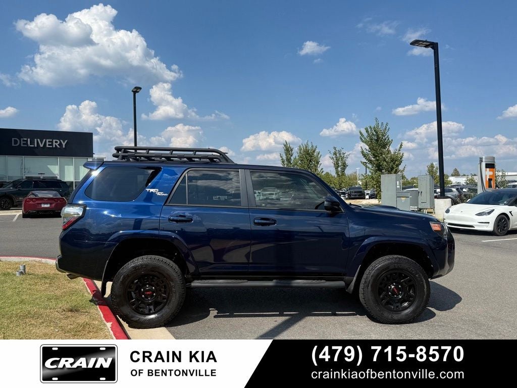 2019 Toyota 4Runner TRD Off-Road - 4WD / CLEAN CARFAX / ONE OWNER