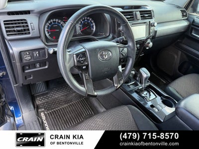 2019 Toyota 4Runner TRD Off-Road - 4WD / CLEAN CARFAX / ONE OWNER