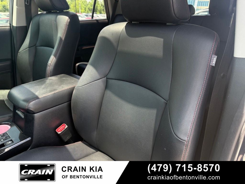 2020 Toyota 4Runner Venture - 4WD / LIFTED! / CLEAN CARFAX / ONE OWNER