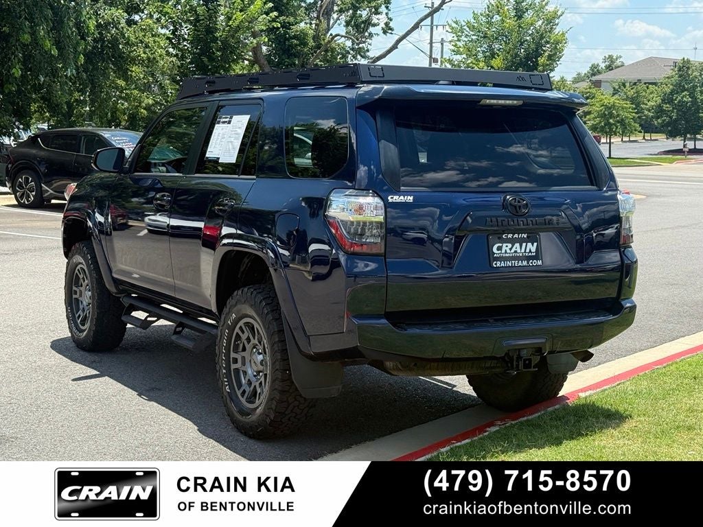 2020 Toyota 4Runner Venture - 4WD / LIFTED! / CLEAN CARFAX / ONE OWNER