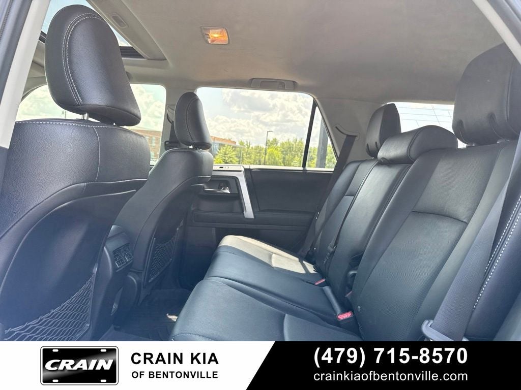 2021 Toyota 4Runner Limited - 4WD / SUNROOF / ONE OWNER