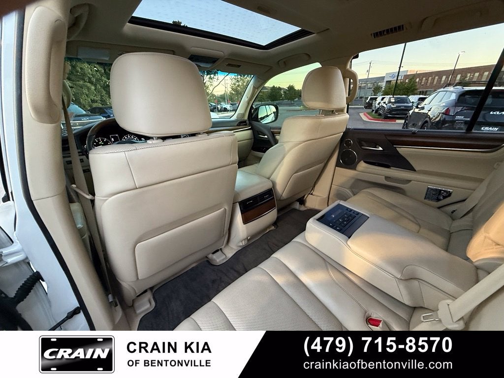 2016 Lexus LX 570 - 4WD / SUNROOF