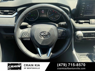 2022 Toyota RAV4 Hybrid SE - AWD / CLEAN CARFAX / ONE OWNER