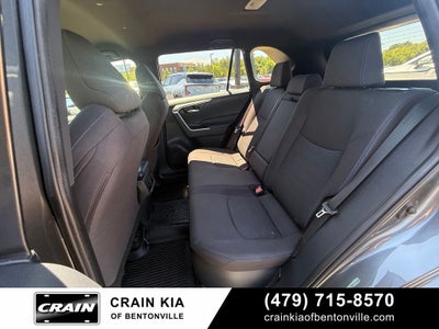 2022 Toyota RAV4 Hybrid SE - AWD / CLEAN CARFAX / ONE OWNER