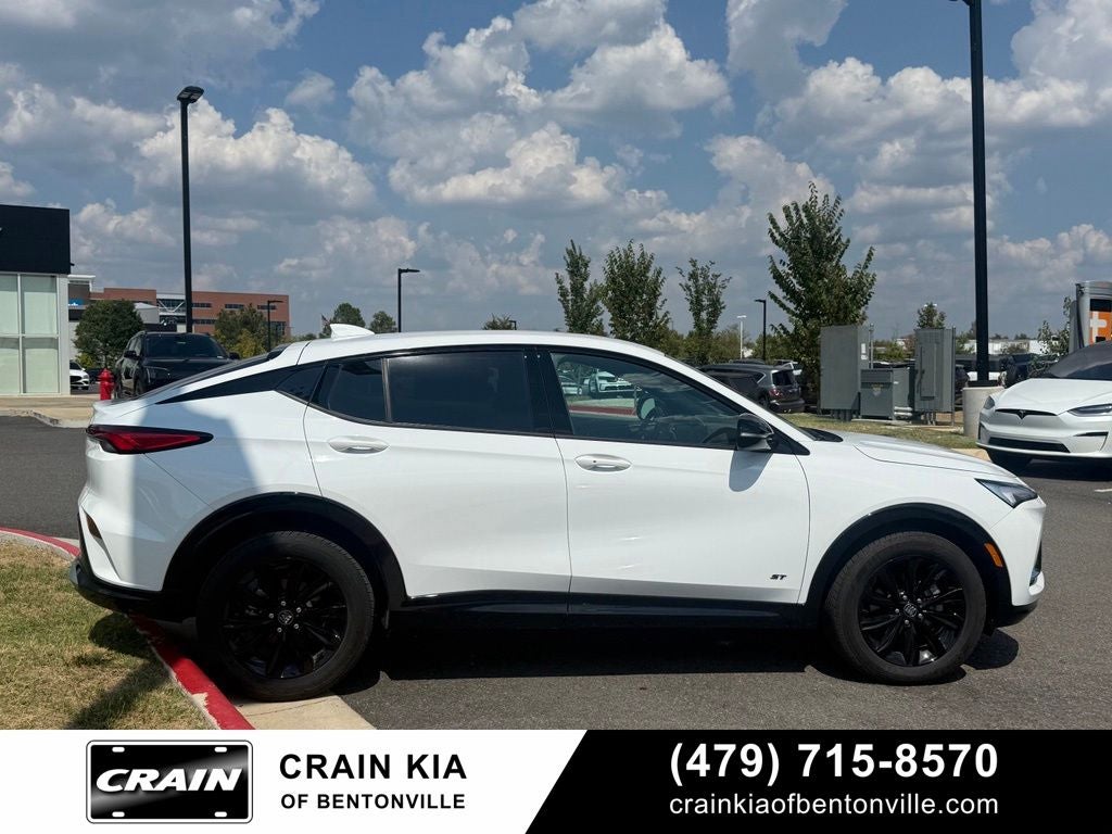 2025 Buick Envista Sport Touring - CLEAN CARFAX / ONE OWNER