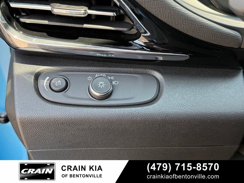 2025 Buick Envista Sport Touring - CARFAX ONE OWNER