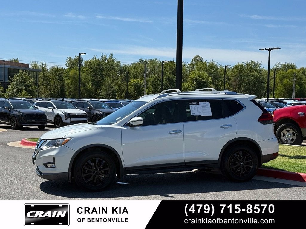 2017 Nissan Rogue SV