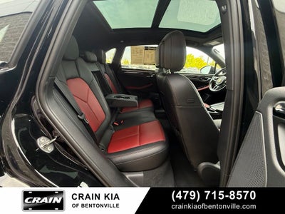 2021 Porsche Macan Base - AWD / PANORAMIC SUNROOF / CLEAN CARFAX