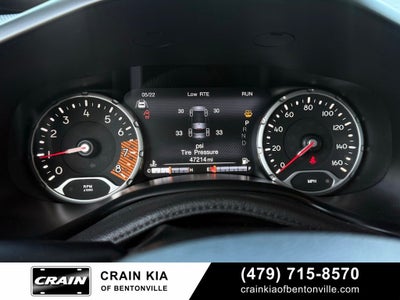 2022 Jeep Renegade Trailhawk - 4WD / PANORAMIC SUNROOF / CLEAN CARFAX