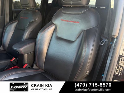 2022 Jeep Renegade Trailhawk - 4WD / PANORAMIC SUNROOF / CLEAN CARFAX