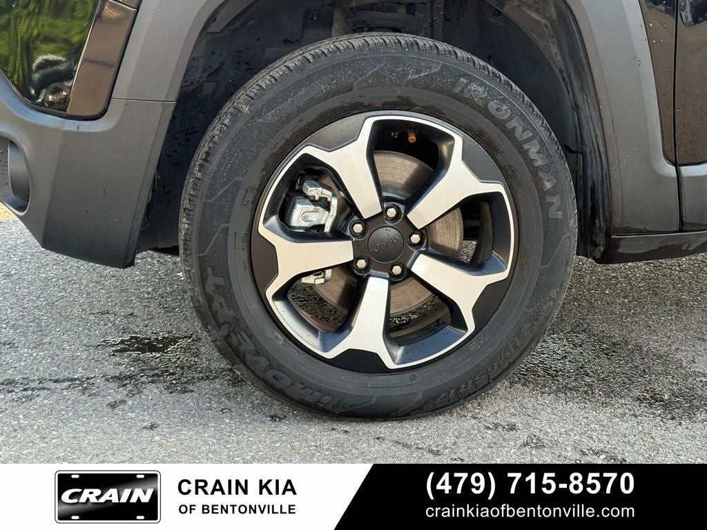 2022 Jeep Renegade Trailhawk - 4WD / PANORAMIC SUNROOF / CLEAN CARFAX