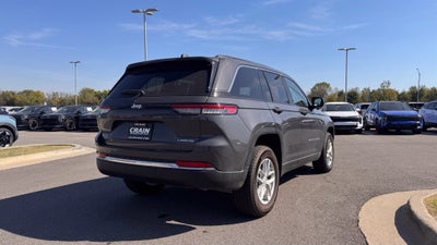 2026 Jeep Grand Cherokee Laredo 4X4