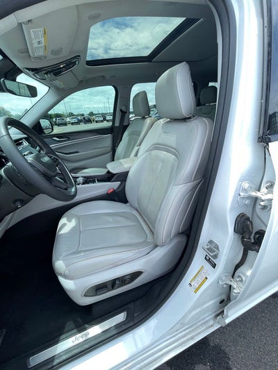 2023 Jeep Grand Cherokee L Overland MOONROOF / HEATED SEATS