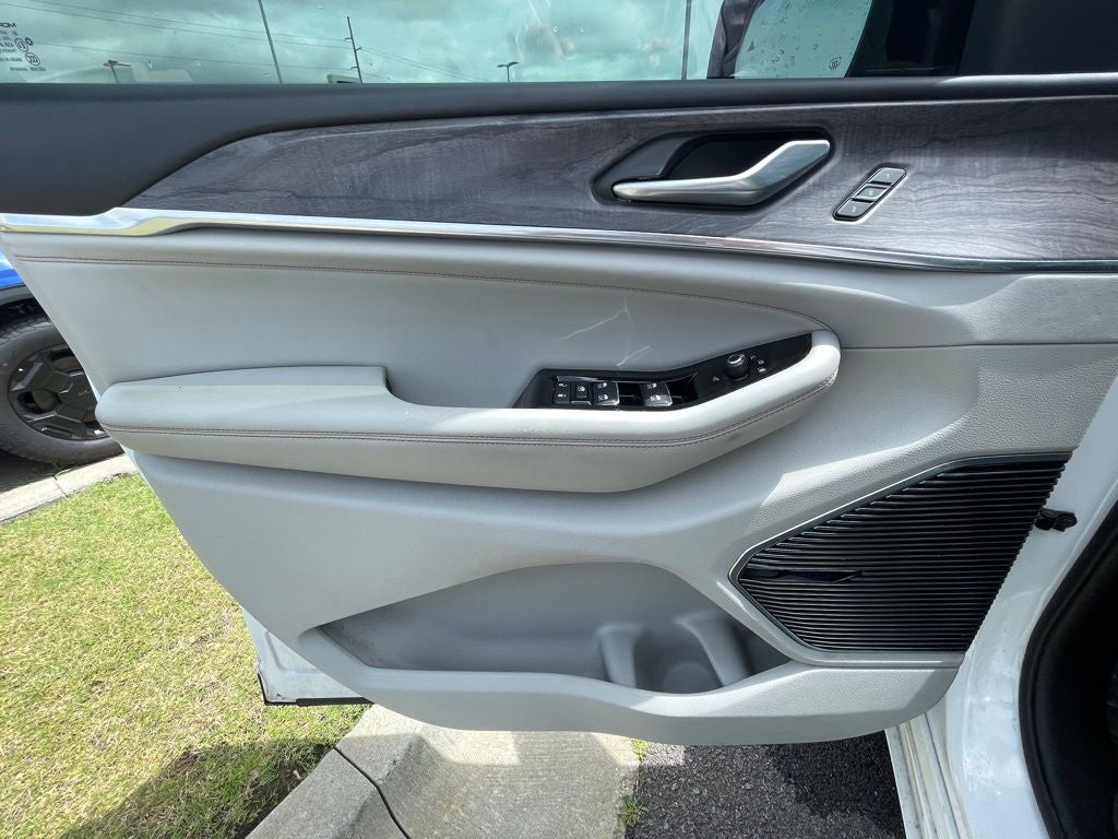 2023 Jeep Grand Cherokee L Overland MOONROOF / HEATED SEATS