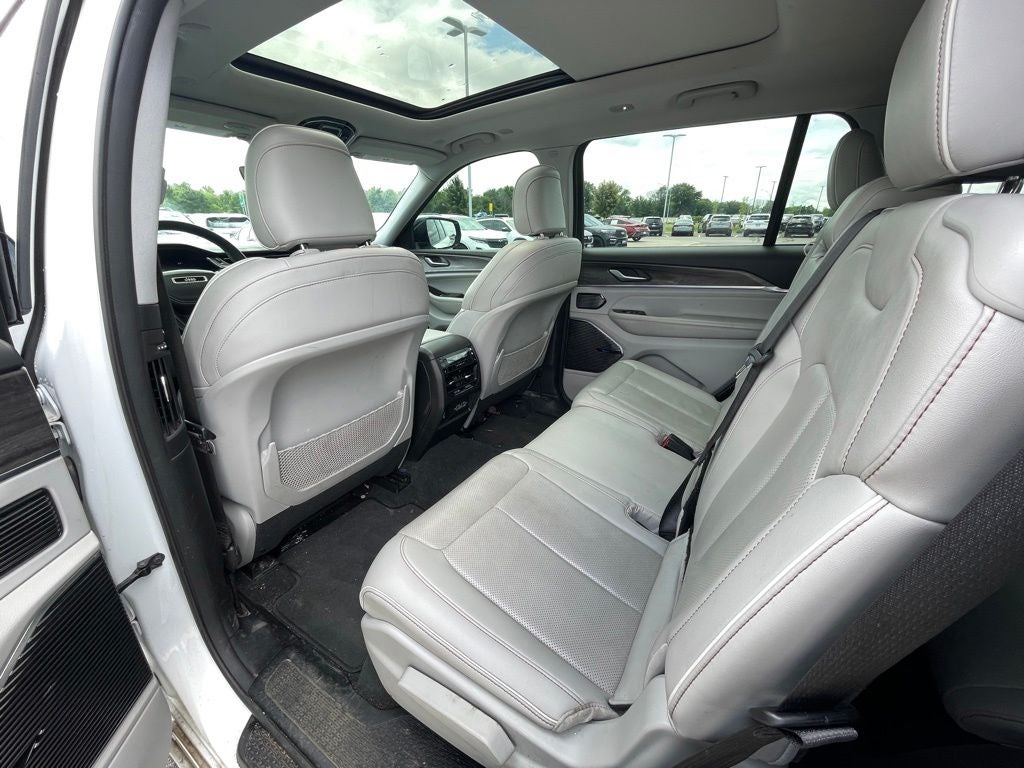 2023 Jeep Grand Cherokee L Overland MOONROOF / HEATED SEATS