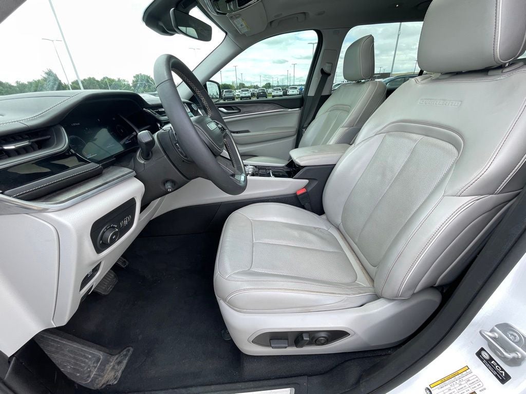 2023 Jeep Grand Cherokee L Overland MOONROOF / HEATED SEATS