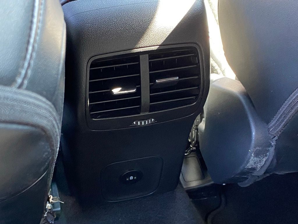 2025 Ford Escape ST-Line ONE OWNER / CLEAN CARFAX