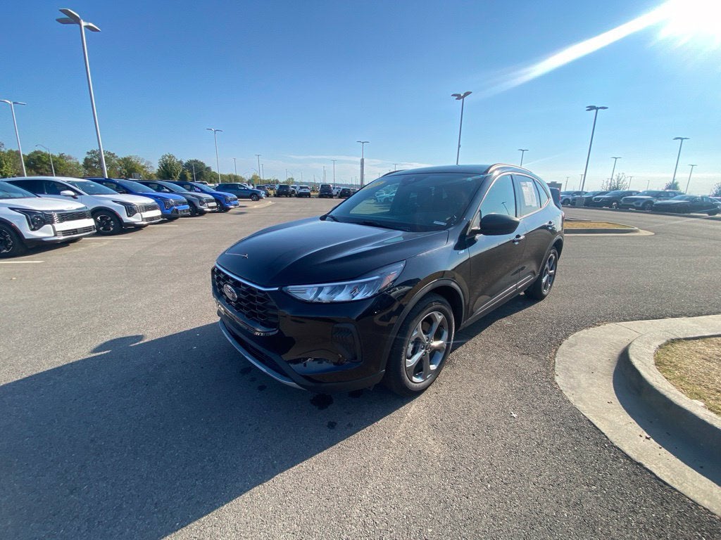 2025 Ford Escape ST-Line ONE OWNER / CLEAN CARFAX
