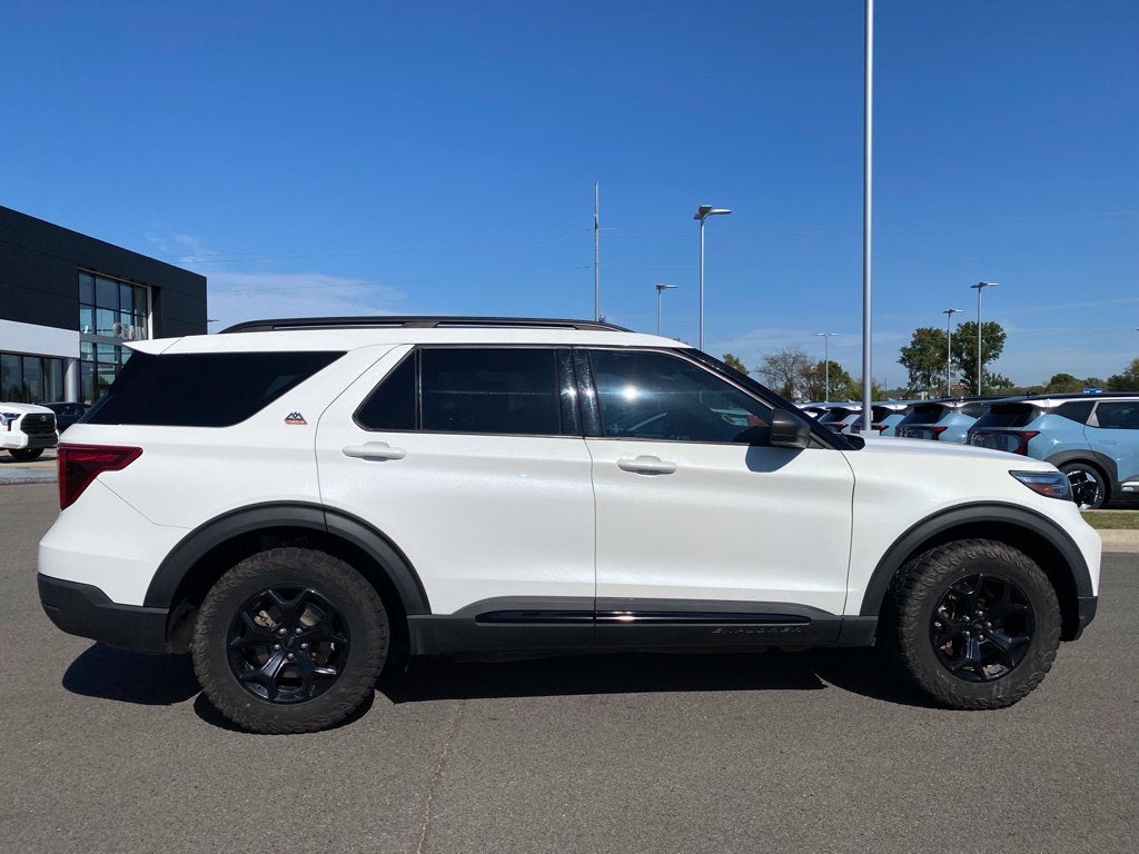 2021 Ford Explorer Timberline 4X4 / MOONROOF / HEATED SEATS