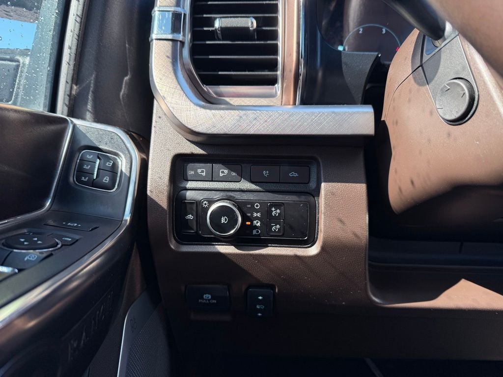 2023 Ford F-250SD King Ranch MAX RECLINE SEATS / MOONROOF