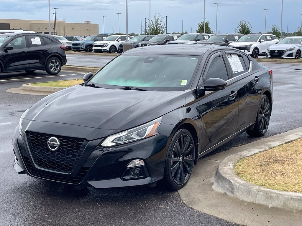 2022 Nissan Altima 2.5 SR