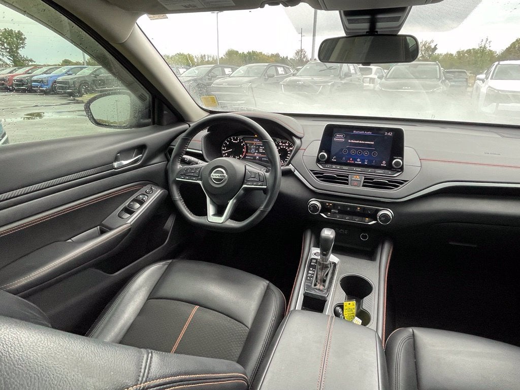 2022 Nissan Altima 2.5 SR