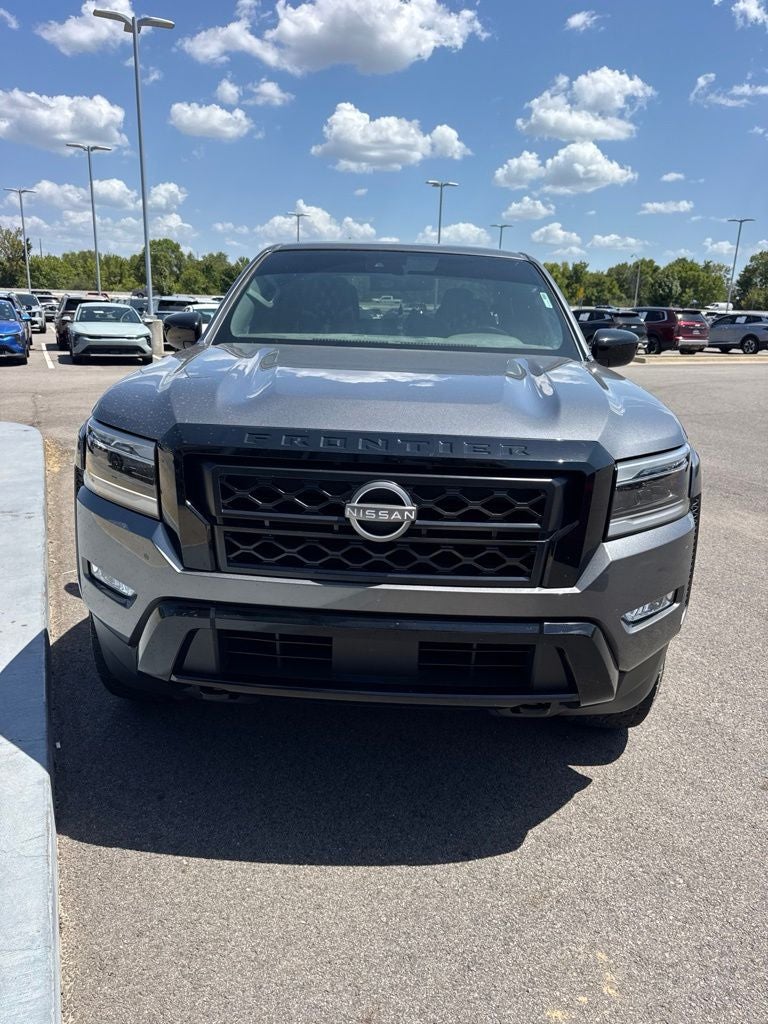 2023 Nissan Frontier SV