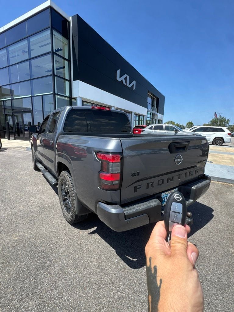 2023 Nissan Frontier SV