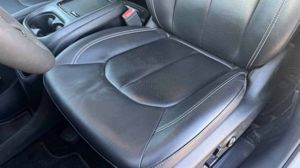 2024 Chrysler Pacifica Touring L HEATED SEATS / LEATHER / 3RD ROW