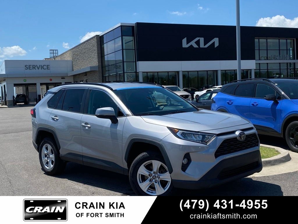 2021 Toyota RAV4 XLE