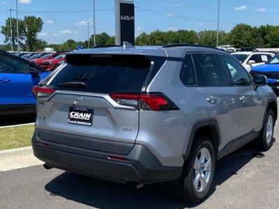 2021 Toyota RAV4 XLE